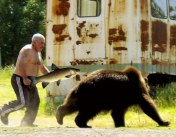 мужик и медведь